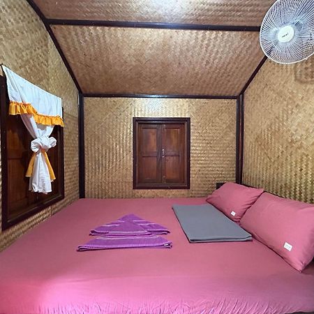 Hotel Pinks Bungalow Baan Tai Zewnętrze zdjęcie